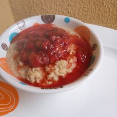A picture of Strawberry syrup.