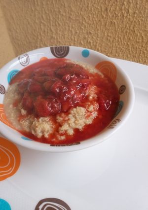 A picture of Strawberry syrup.