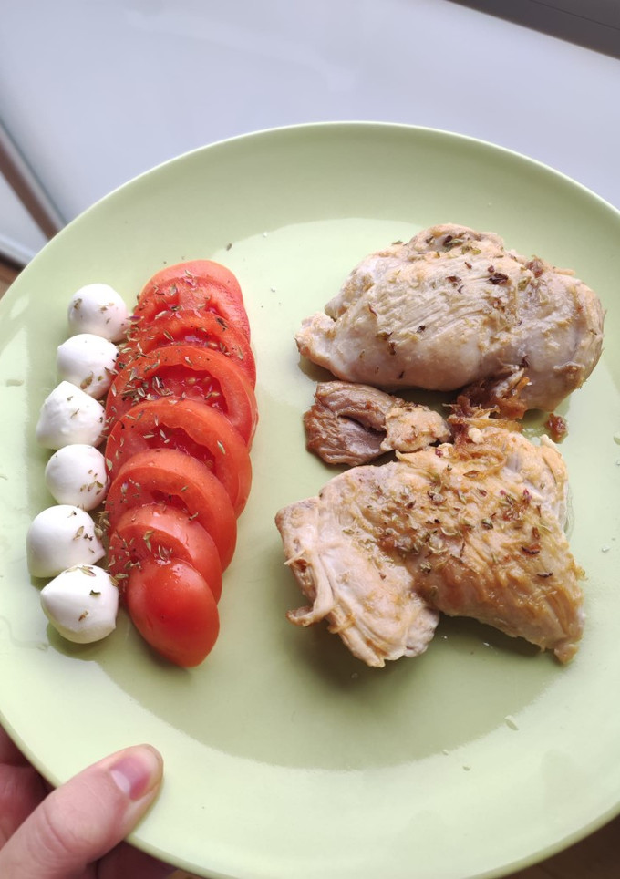 Una foto de Contramuslos de pollo con jengibre y limón