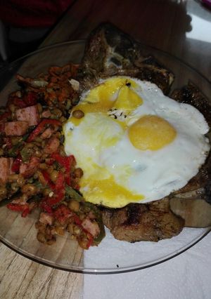 Una foto de Costeletitas de Cerdo a la Riojana. Saludable!!!