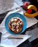 Torre di Pancakes alla frutta