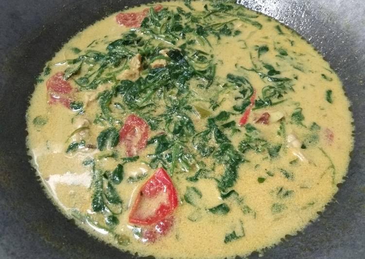 Resep Selada air masak santan, Lezat