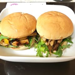 A picture of My Fried Chilli Garlic Chicken on Toasted Baps.