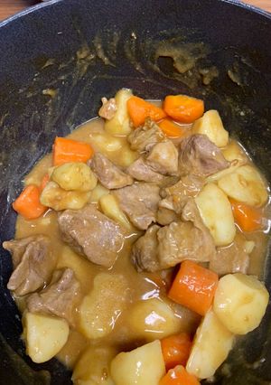 豬肉咖哩 的食譜成品照片