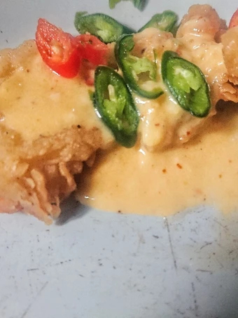 Langkah Gampang Menyiapkan Resep Ayam crispy saus telur asin yang Uenak Anti Ribet, Mantap Sekali