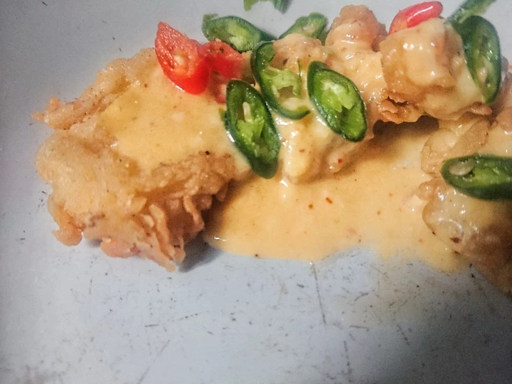 Langkah Gampang Menyiapkan Resep Ayam crispy saus telur asin yang Uenak Anti Ribet, Mantap Sekali
