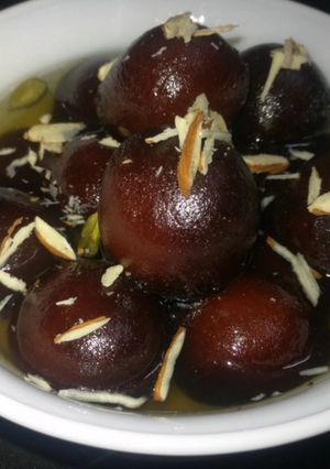 A picture of Gulab jamun recipe.