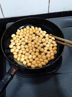 Hình của món Bánh nhãn.