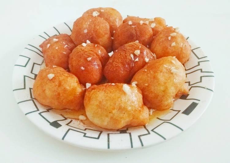 Greek Loukoumades