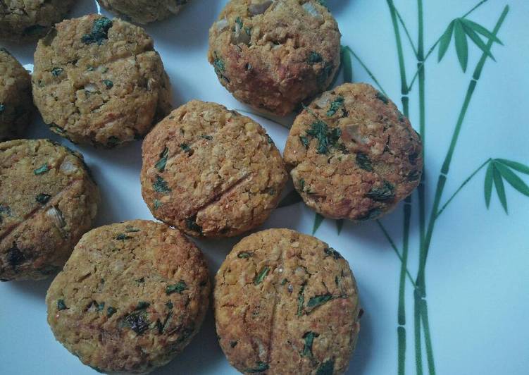 Moong Daal Oats Tikki