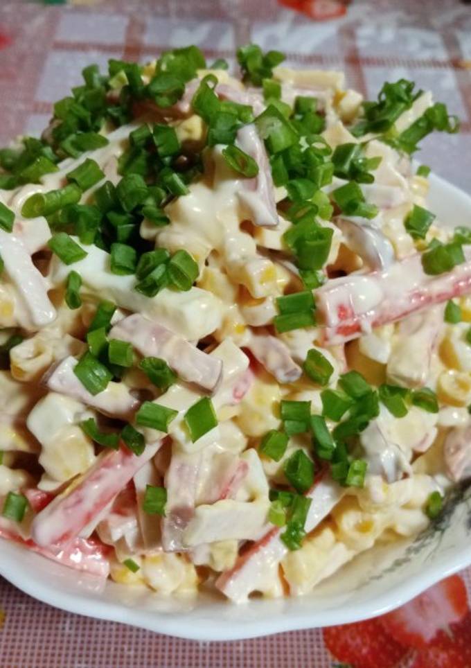 Салат з крабовими паличками