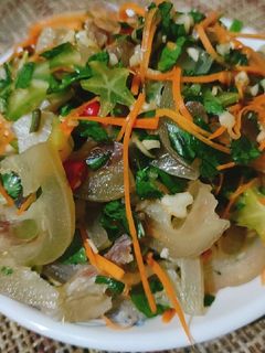 Hình của món Gân bò trộn.
