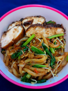 Foto resep Yaki Udon with Chicken Teriyaki