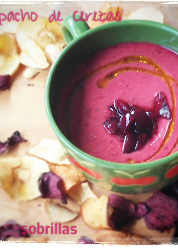 Una foto de Gazpacho de cerezas