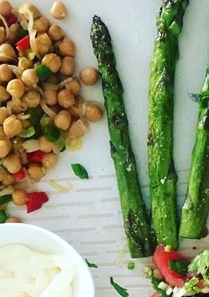 Una foto de Garbanzos Gourmet, receta fresca y rica en proteína ideal para época veraniega