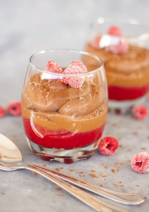 Foto de Mousse de chocolate e framboesas