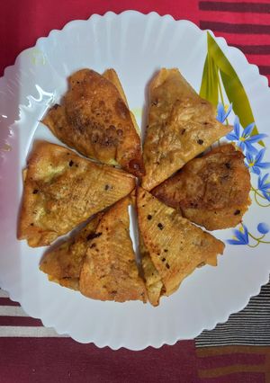 A picture of Stuffed Papad with soyabeen.