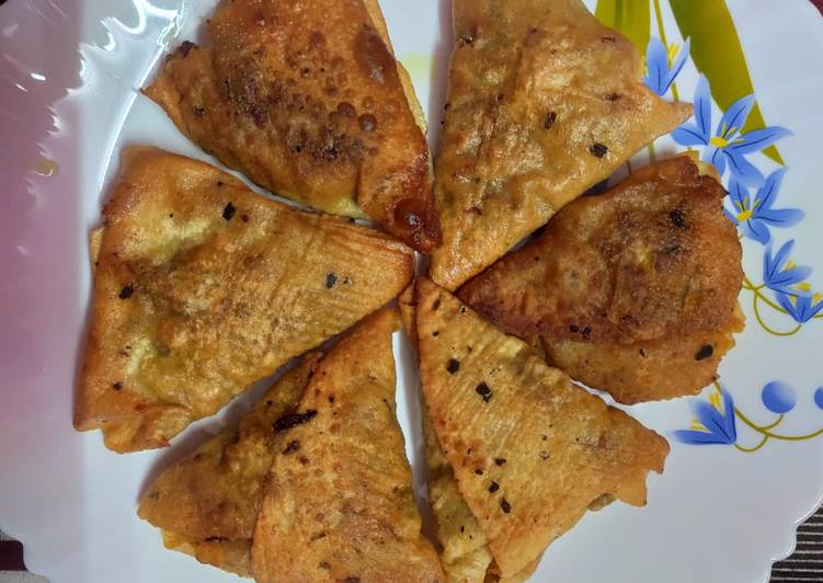 Stuffed Papad with soyabeen