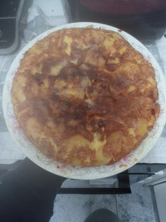 Una foto de Tortilla de patatas y calabacín