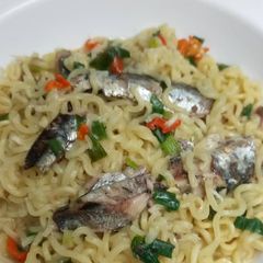 A picture of Sardine indomie.