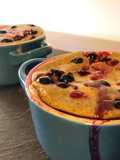 Bolo de Caneca com Frutos do Bosque sem açúcar e sem glúten #aveia #amoras #mirtilos #framboesas