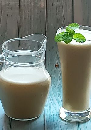 A picture of Passion fruit and Mint Juice.