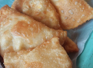 Una foto de Empanadas fritas de queso