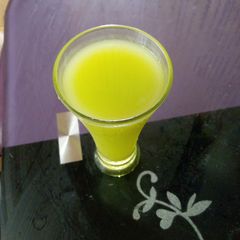 Cucumber & Ginger juice A picture of Cucumber & Ginger juice.