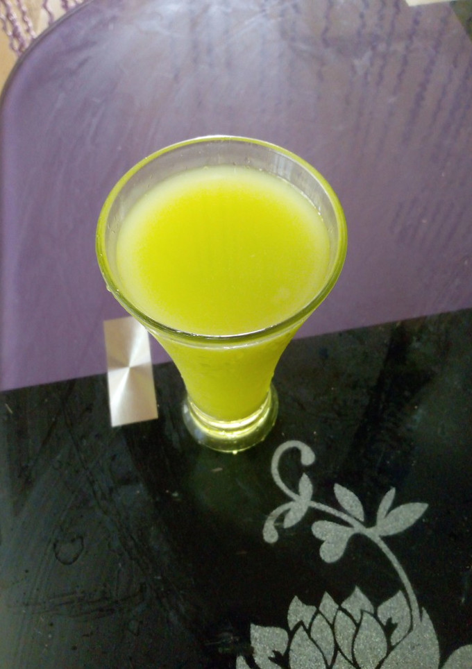 A picture of Cucumber & Ginger juice.