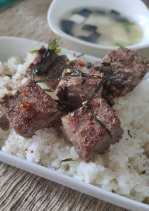 Foto resep Butter Rice Saikoro Beef
