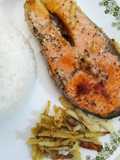Ikan Salmon, Halia dan Bawang Putih Panggang