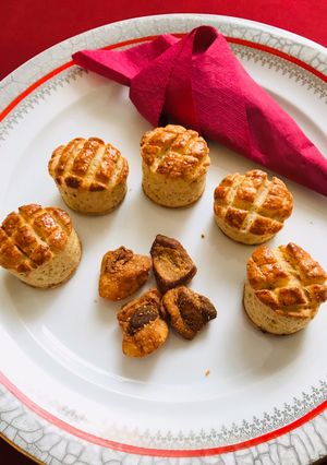 Hajtogatós tepertős pogácsa recept fotója