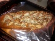 A picture of garlic bread