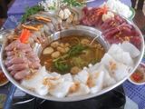 Lẩu thái nước súp vị củ quả