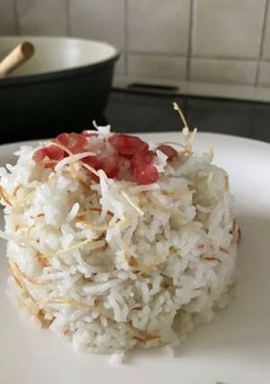 Φωτογραφία της συνταγής Πιλάφι με ρύζι basmati καβουρδισμένο φιδέ και ρόδι