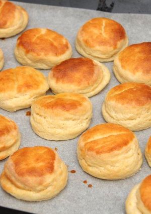 Habkönnyű burgonyás pogácsa recept fotója