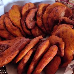 A picture of Pumpkin sweet puri.