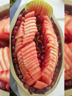 A picture of Fresh fruits.