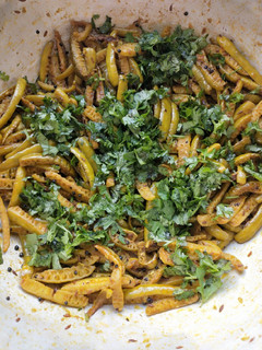 ટિંડોળા નું શાક (Tindora Shak Recipe In Gujarati) રેસીપી મુખ્ય ફોટો