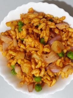 भेल (Bhel recipe in Hindi) रेसिपी मुख्य फोटो