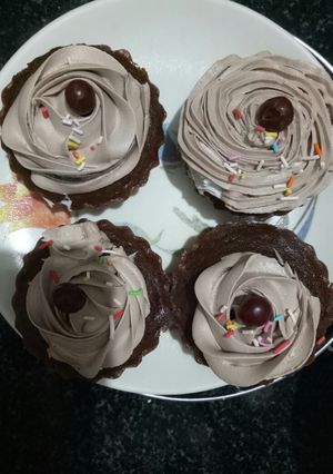 A picture of Chocolate cupcakes.