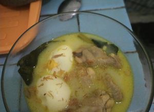 Resep opor telor ayam sayap rumahan enak dan mudah - Cookpad