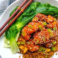 A picture of Sticky Honey & Sesame Chicken.