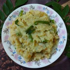 A picture of Rava Upma.