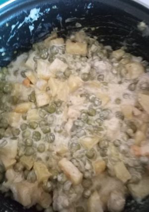صورة لوصفة بزلاء ودجاج بكريمة طازجة