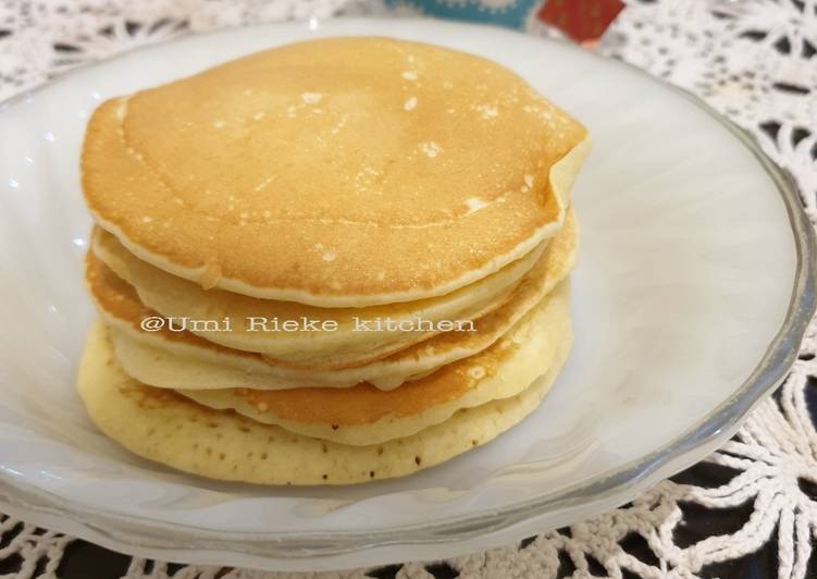 Bagaimana Membuat Pancake Susu, Menggugah Selera