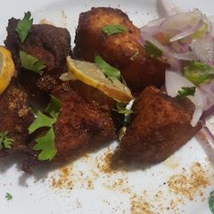 A picture of Deep fry chiken.