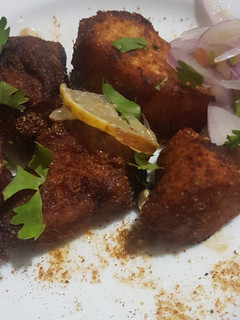 A picture of Deep fry chiken.