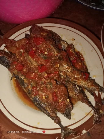 Langkah Mudah untuk Membuat Resep Ikan tongkol bumbu balado yang Bisa Manjain Lidah Anti Ribet, Mantap Sekali