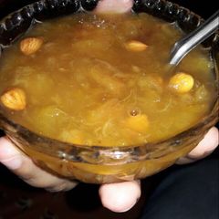 A picture of Qubani ka meetha.